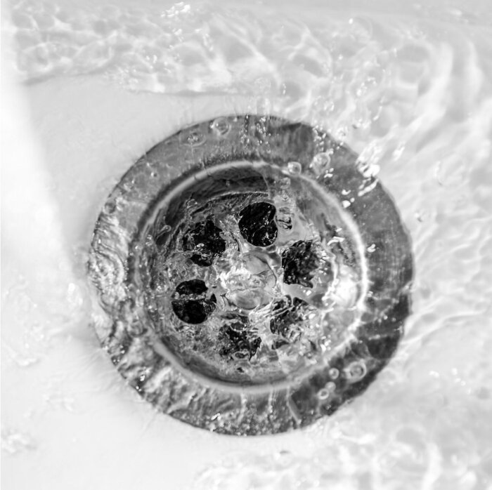 Wild Tornado Sink and Drain Cleaner image